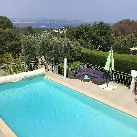 Willa La Rosa Vue Exceptionnelle Avec Piscine Terrain De Petanque Saint Aygulf